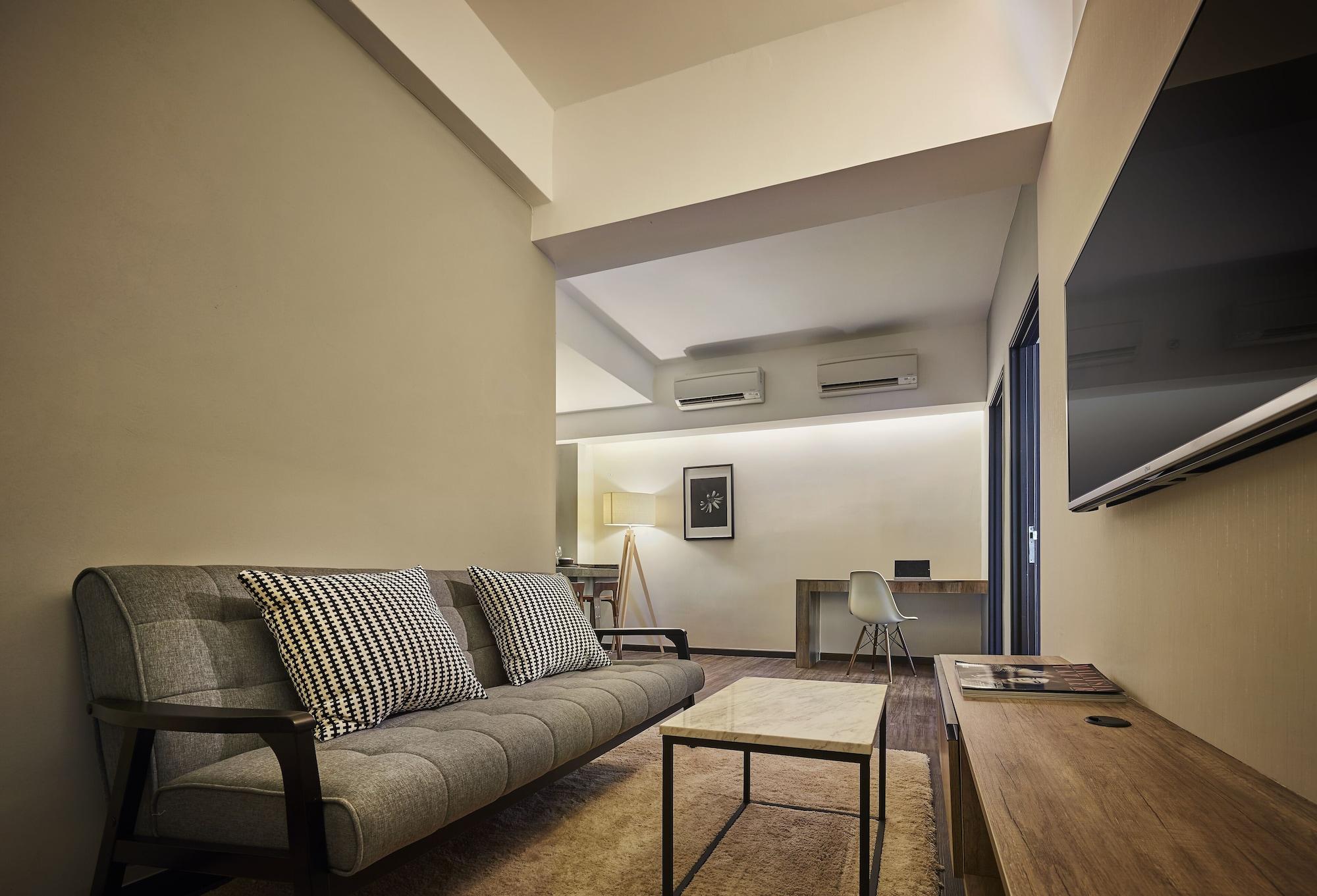 Tropics Eight Suites George Town Exterior photo