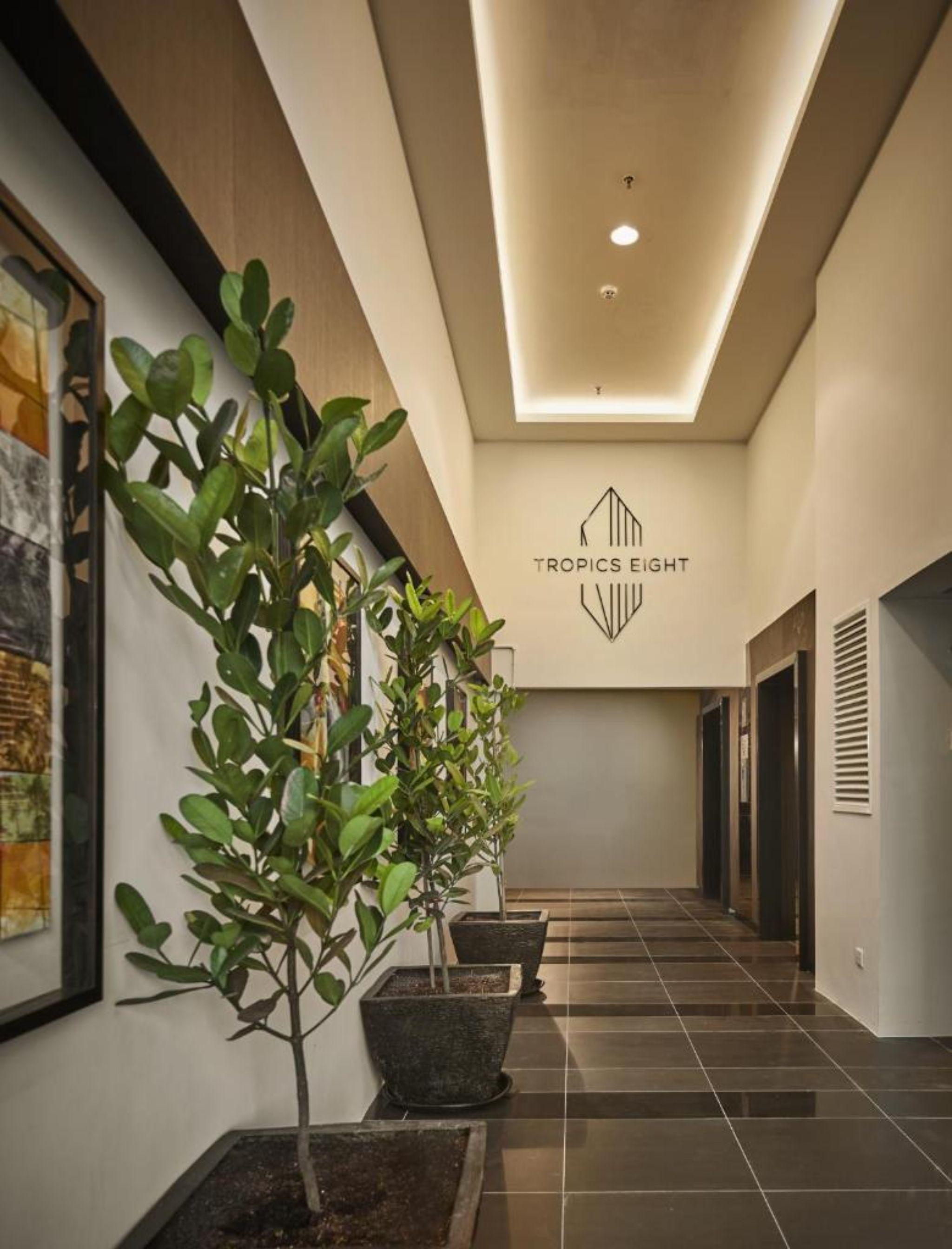 Tropics Eight Suites George Town Exterior photo